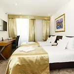 Marul Hotel