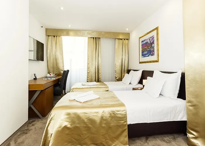 玛儒林酒店 酒店