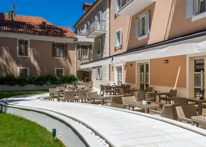 酒店 玛儒林酒店 4*