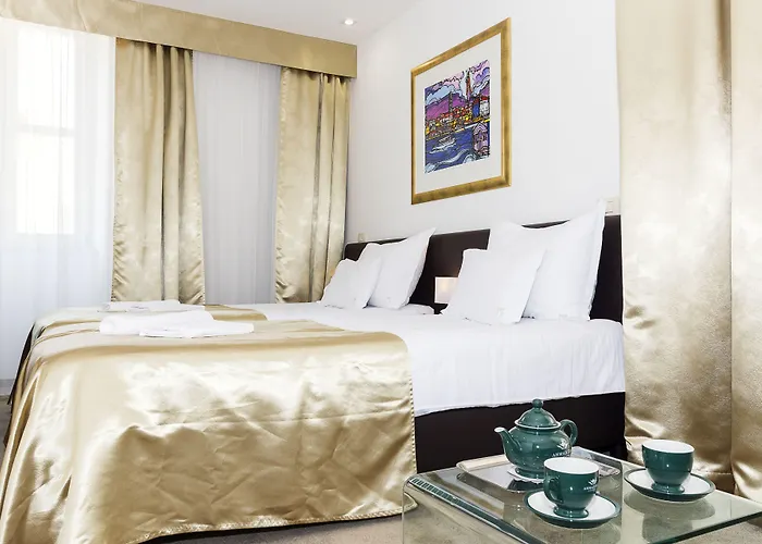 玛儒林酒店 4* 斯普利特