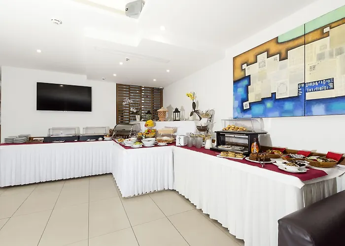 玛儒林酒店 酒店