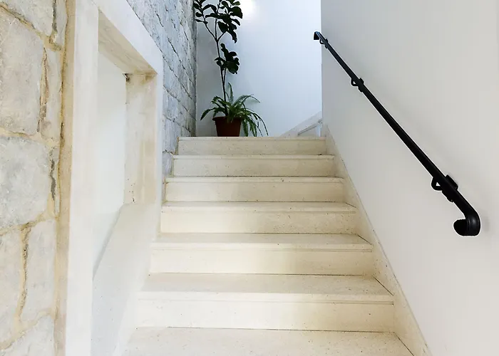 玛儒林酒店 酒店 4*